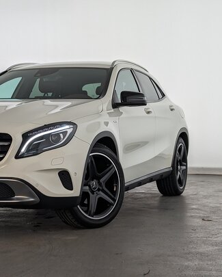 mercedes-benz-gla-200